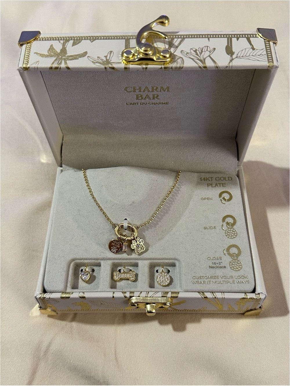 BRAND NEW Charm Bar 14KT Gold Plated Dog Mom Necklace and 6 Charms Gift Box Set
